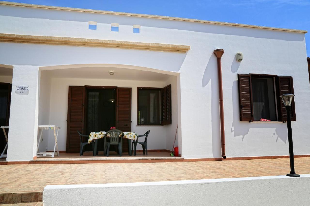 Апартаменти Damiavacanze Casa Vacanza Al Mare A Торре-Вадо Екстер'єр фото
